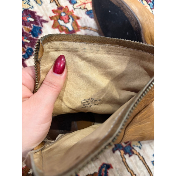 Frye Steffi Zip Short Leather Ankle Boots Tan Distressed Western Women’s Size 9 - Picture 7 of 9